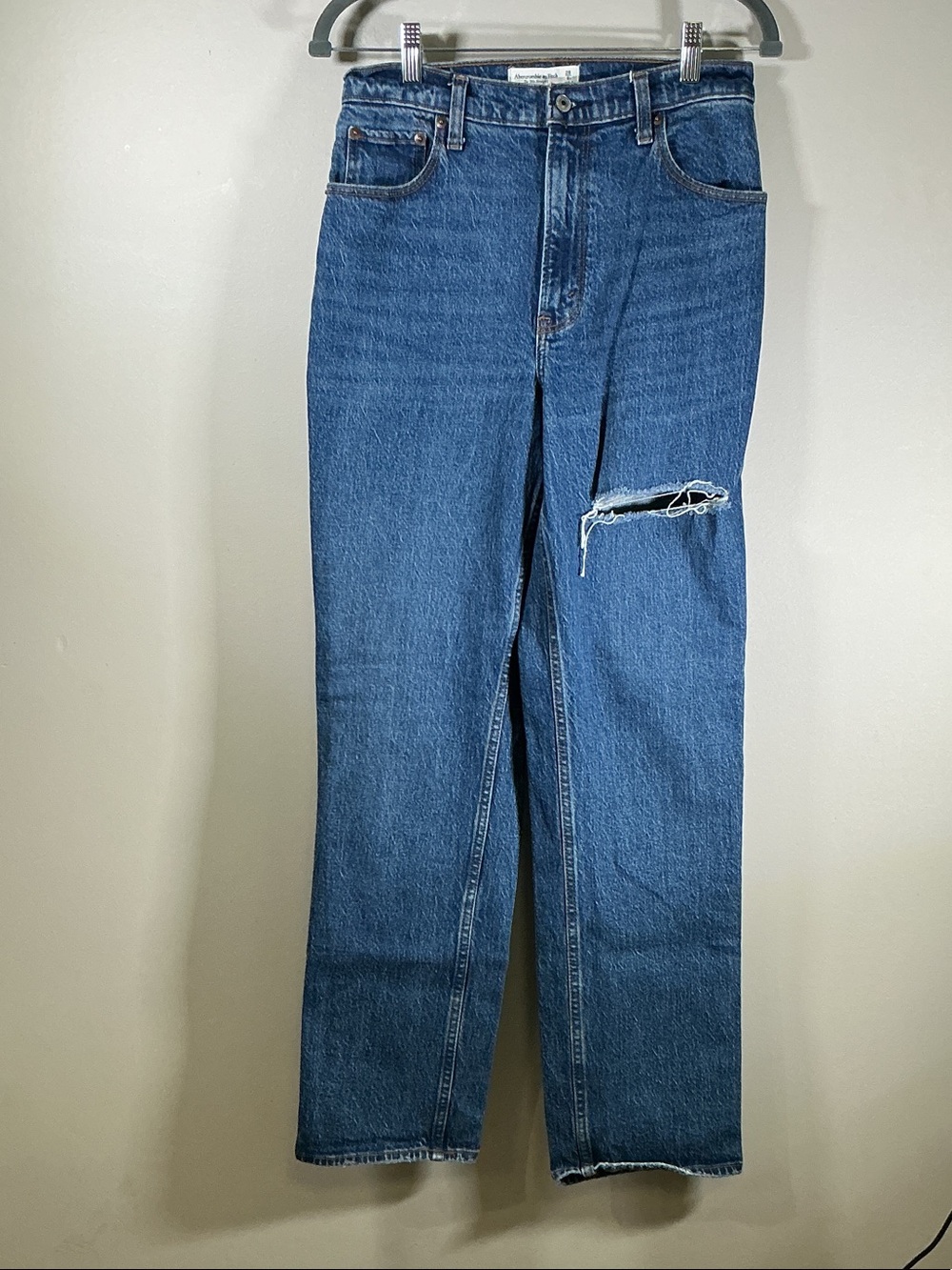 Abercrombie & Fitch High-Rise Blue Straight Jeans with Knee Distress size 6